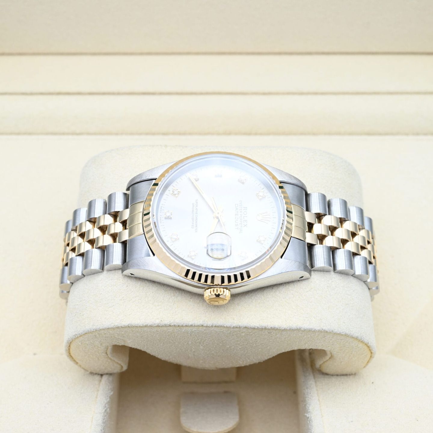 Rolex Datejust 36 16233 (2002) - Grijs wijzerplaat 36mm Goud/Staal (4/7)