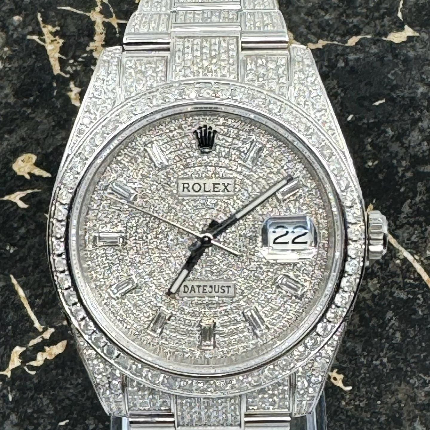 Rolex Datejust 41 126300 (2021) - Diamant wijzerplaat 41mm Staal (2/8)