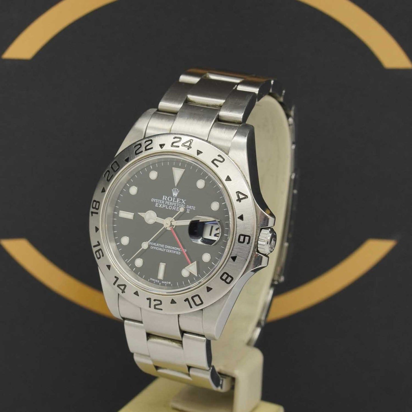 Rolex Explorer II 16570 (2004) - Black dial 40 mm Steel case (2/7)
