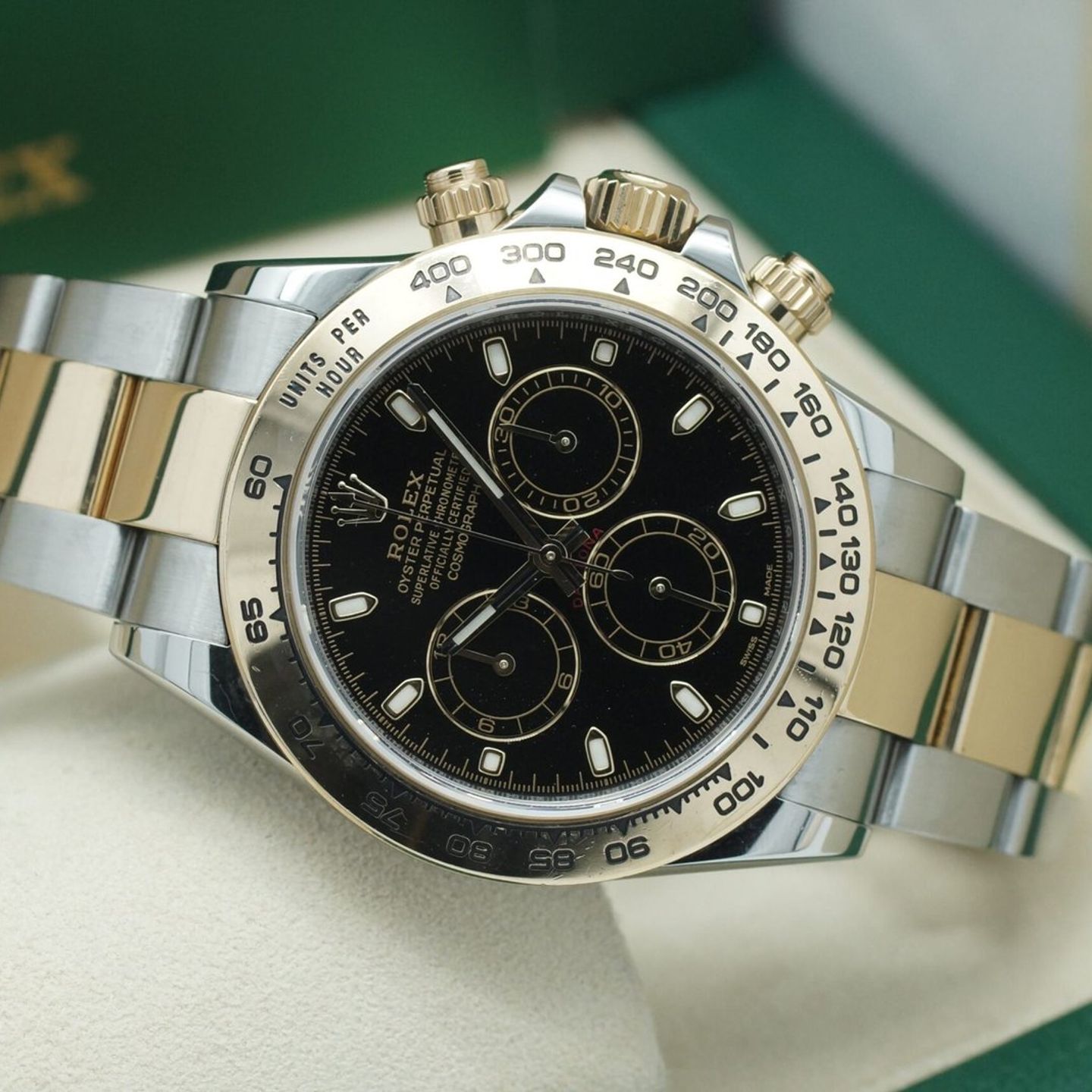 Rolex Daytona 116503 (2018) - Black dial 40 mm Gold/Steel case (1/8)