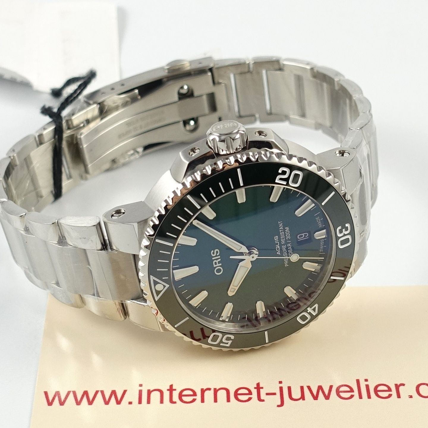 Oris Aquis Date 01 733 7766 4157 - (4/8)