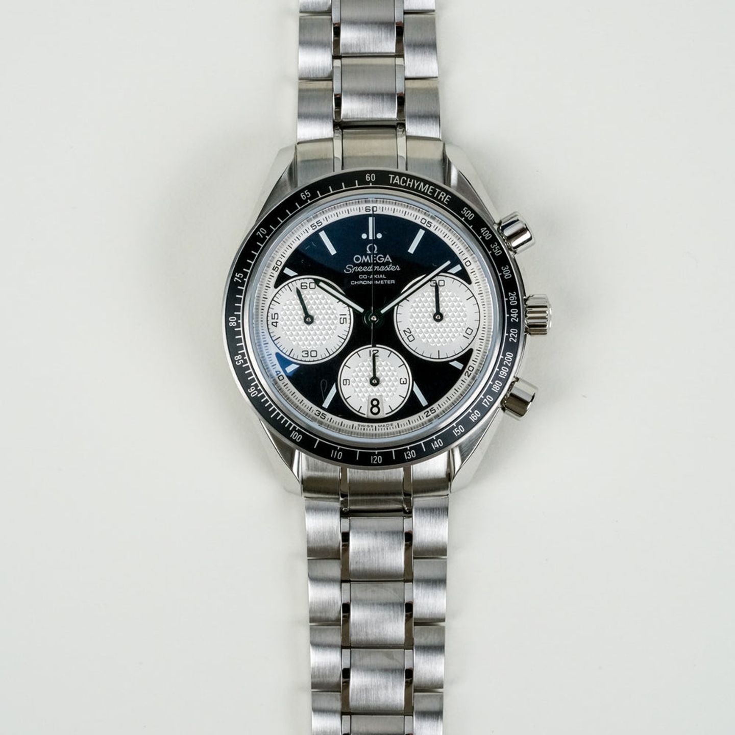 Omega Speedmaster Racing 326.30.40.50.01.002 (2025) - Black dial 40 mm Steel case (3/8)