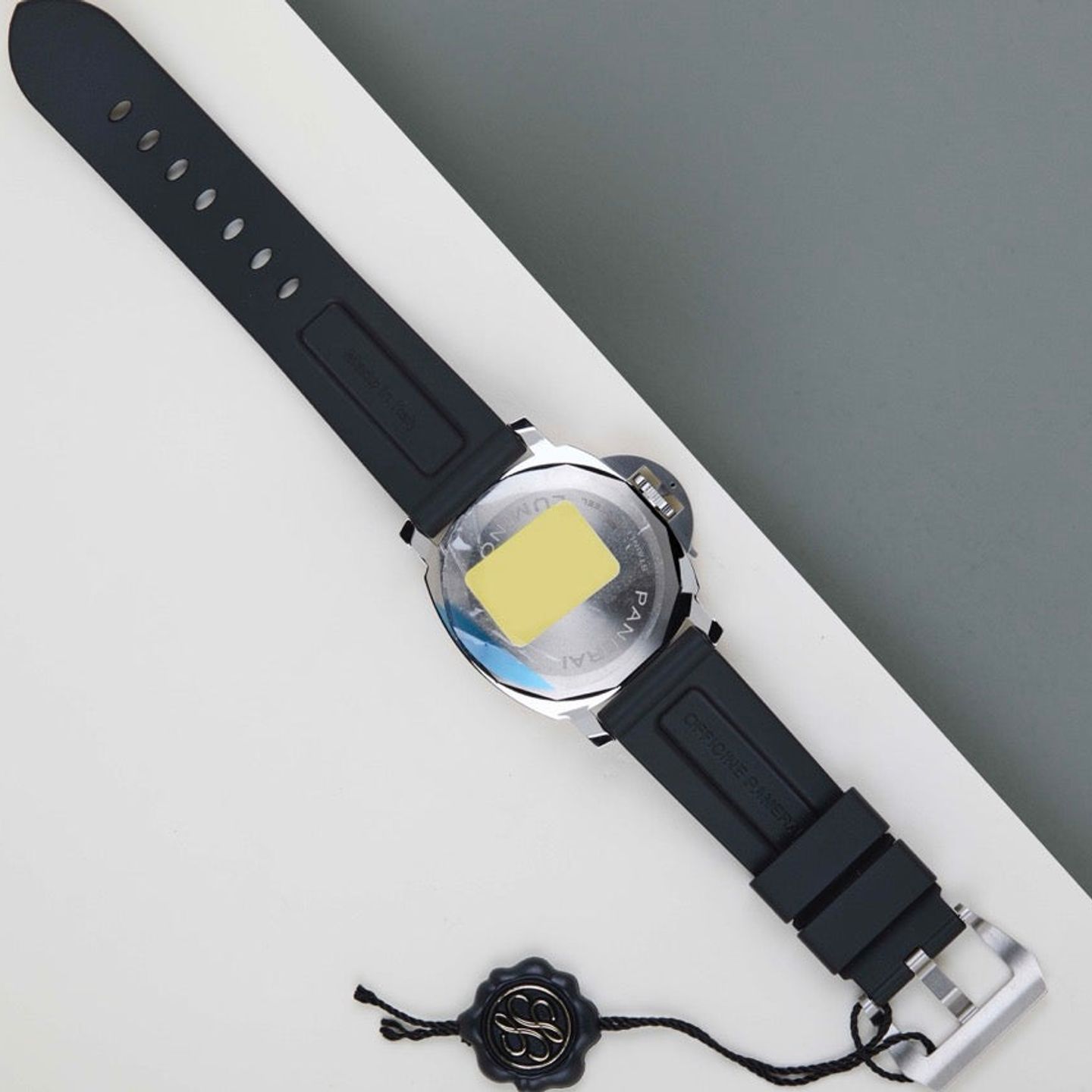 Panerai Luminor Base Logo PAM01086 (2026) - Black dial 44 mm Steel case (6/8)