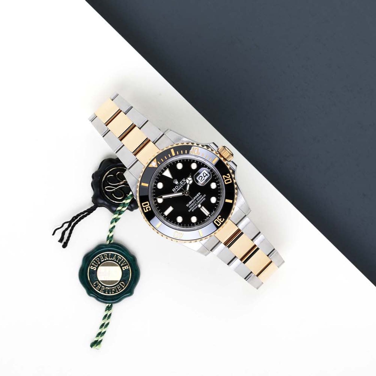 Rolex Submariner Date 126613LN (2022) - Zwart wijzerplaat 41mm Goud/Staal (2/8)