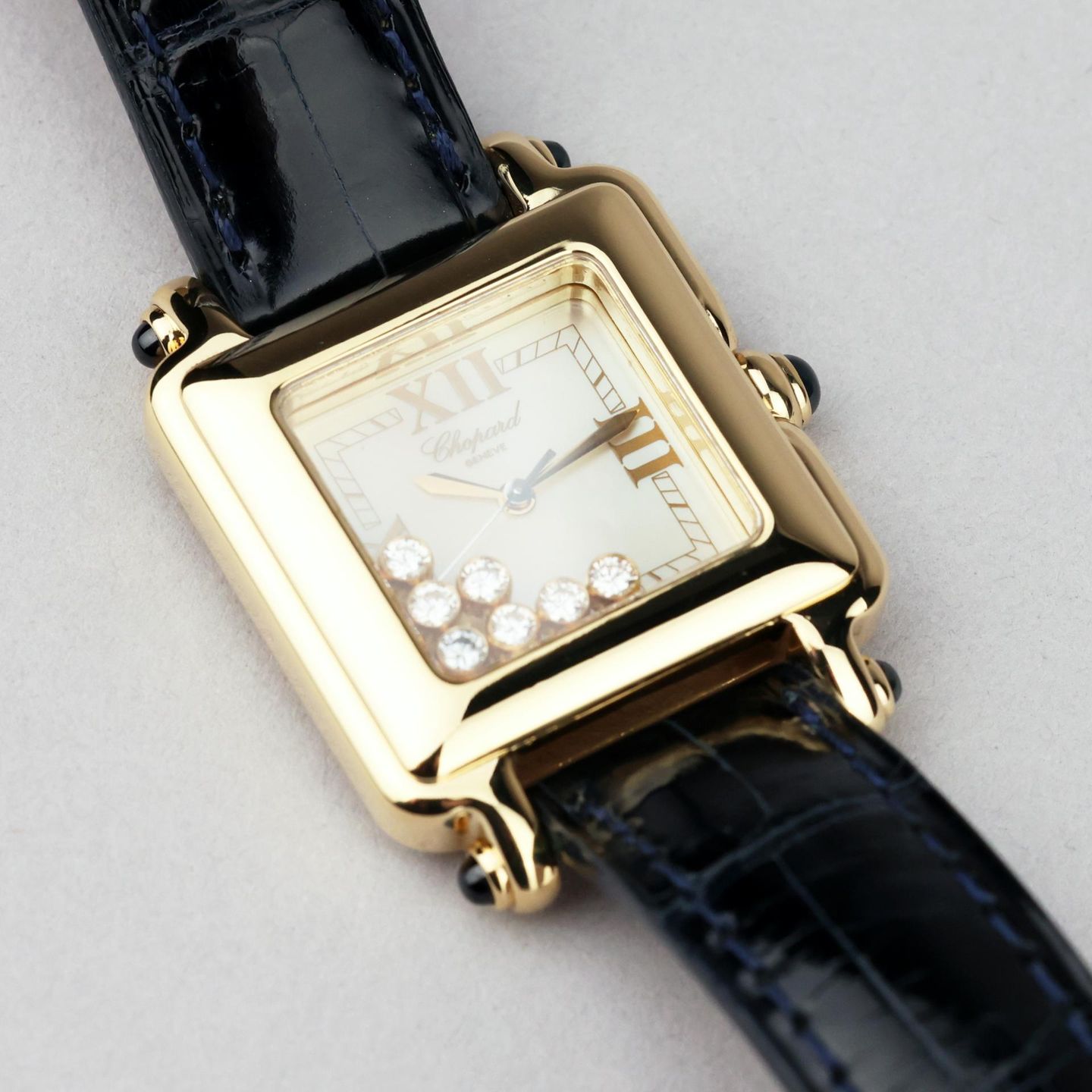 Unknown Unknown 22/6677 (2001) - (6/8)