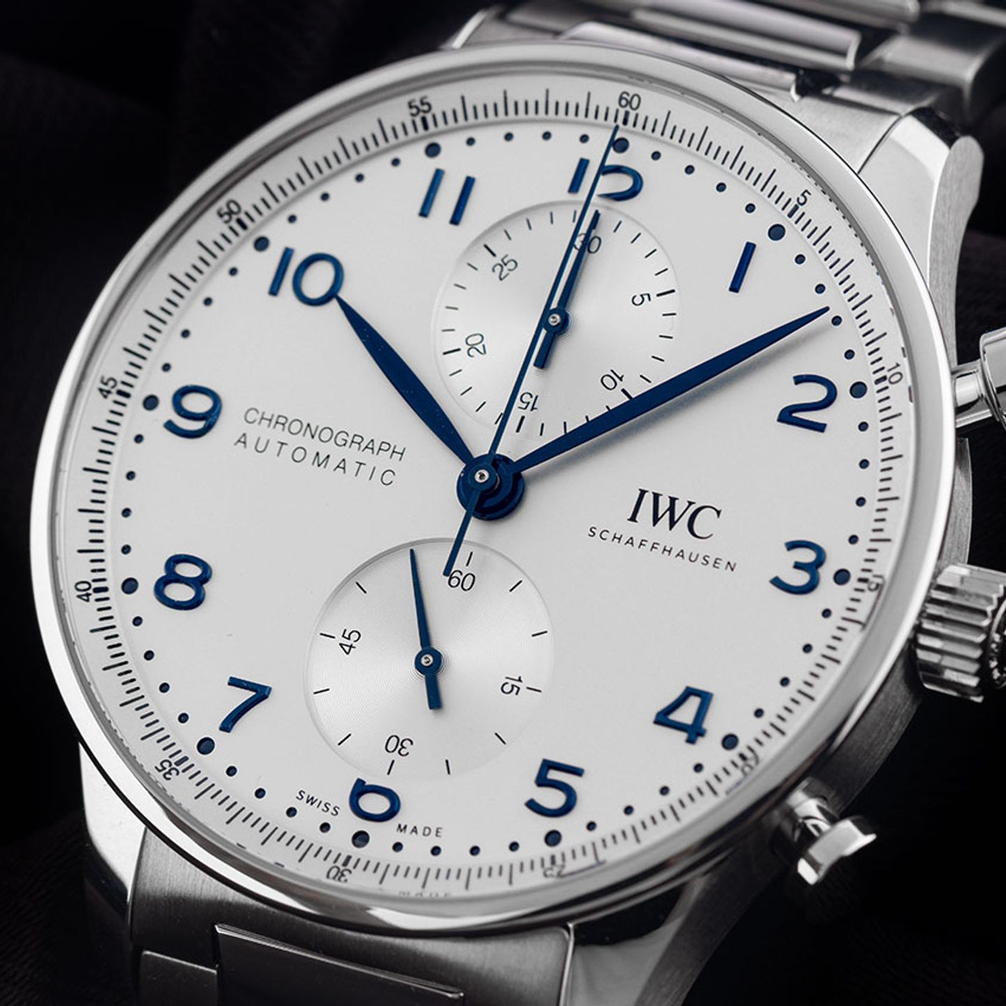 IWC Portuguese Chronograph IW371617 (2025) - Silver dial 41 mm Steel case (3/7)