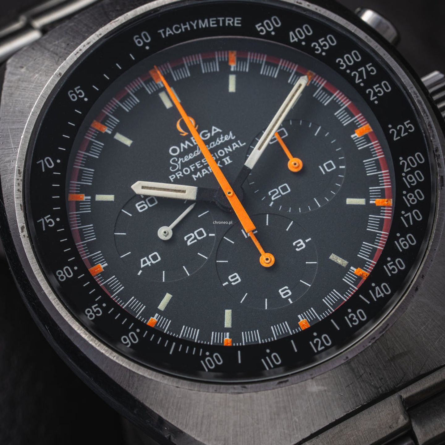 Omega Speedmaster Mark II 145.014 (1973) - 42 mm Steel case (2/8)