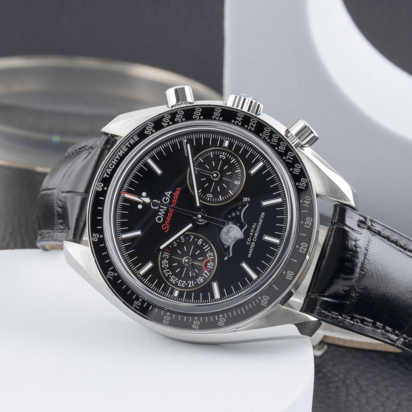 Omega Speedmaster Moonphase 304.33.44.52.01.001 - (2/8)
