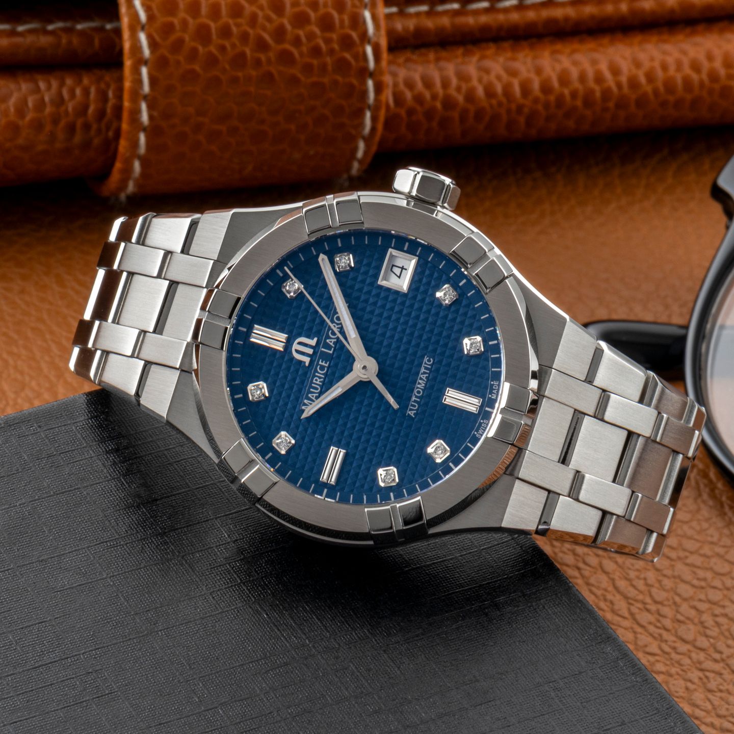 Maurice Lacroix Aikon AI6006-SS002-450-1 (Unknown (random serial)) - Blue dial 35 mm Steel case (2/8)