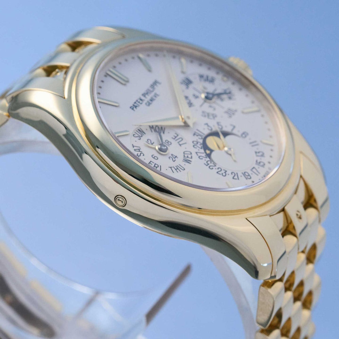 Patek Philippe Perpetual Calendar 5136/1J-001 - (3/8)