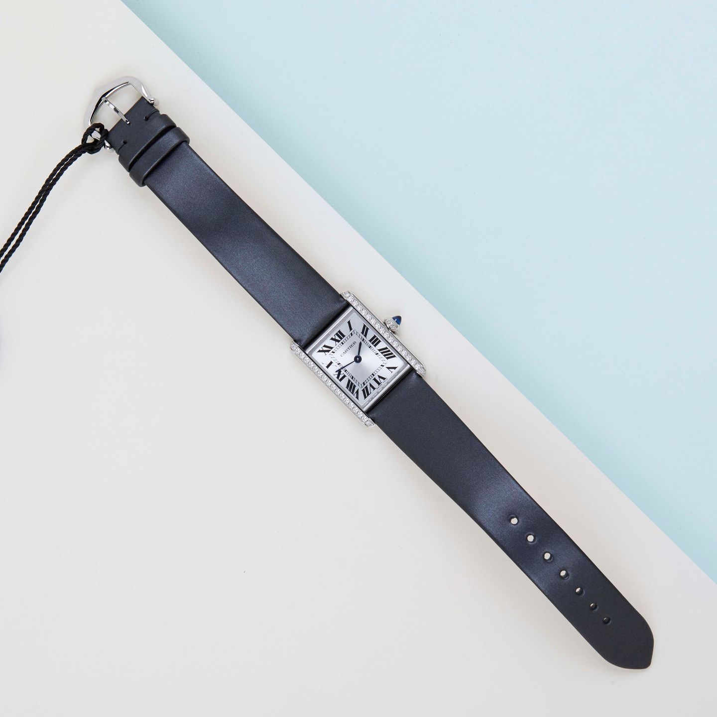 Cartier Tank W4TA0031 (2025) - Silver dial 30 mm Steel case (2/8)