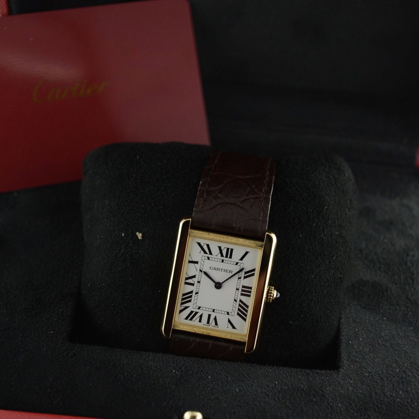 Cartier Tank Solo W5200004 (2013) - Silver dial 35 mm Yellow Gold case (6/6)