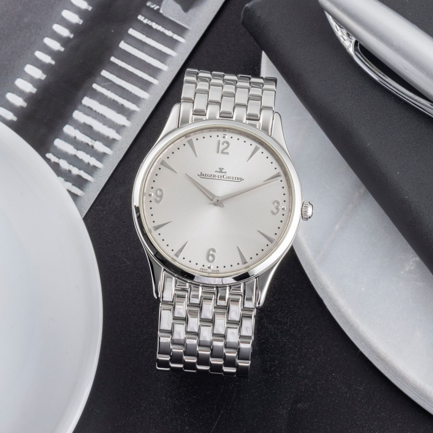 Jaeger-LeCoultre Master Ultra Thin 38 Q1348120 - (1/8)