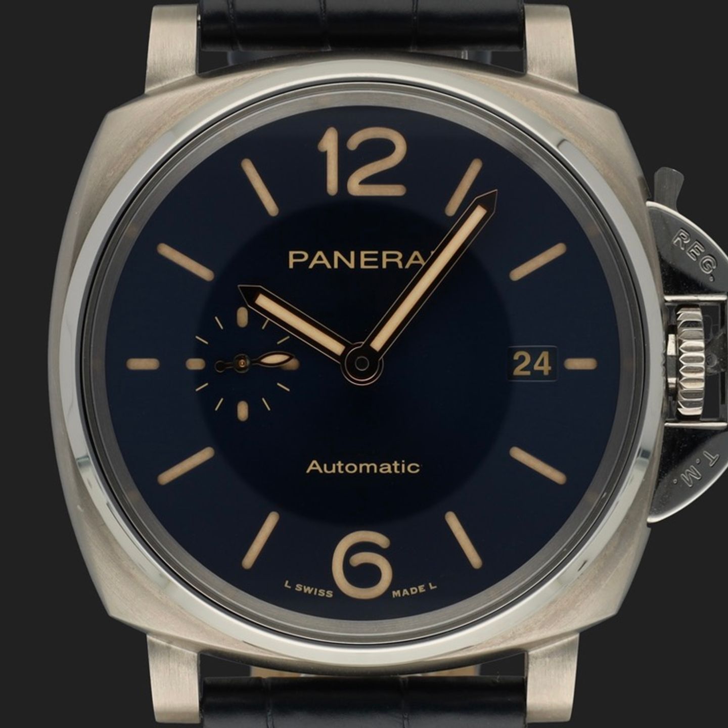 Panerai Luminor Due PAM00927 (2022) - Blue dial 42 mm Titanium case (2/8)