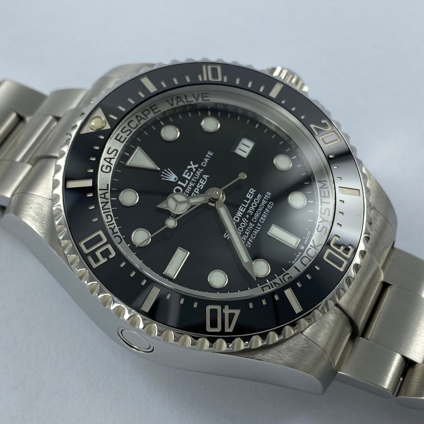 Rolex Sea-Dweller Deepsea 126660 (2019) - 44mm Staal (3/6)