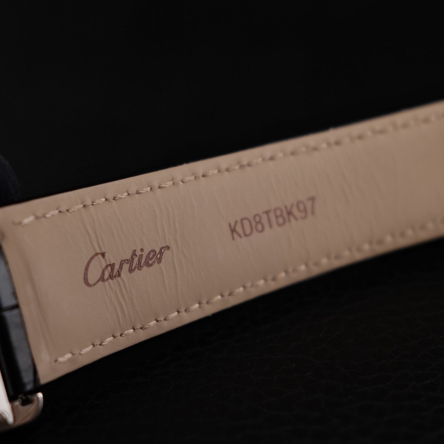 Cartier Tank WSTA0072 (2022) - Black dial 33 mm Steel case (6/8)
