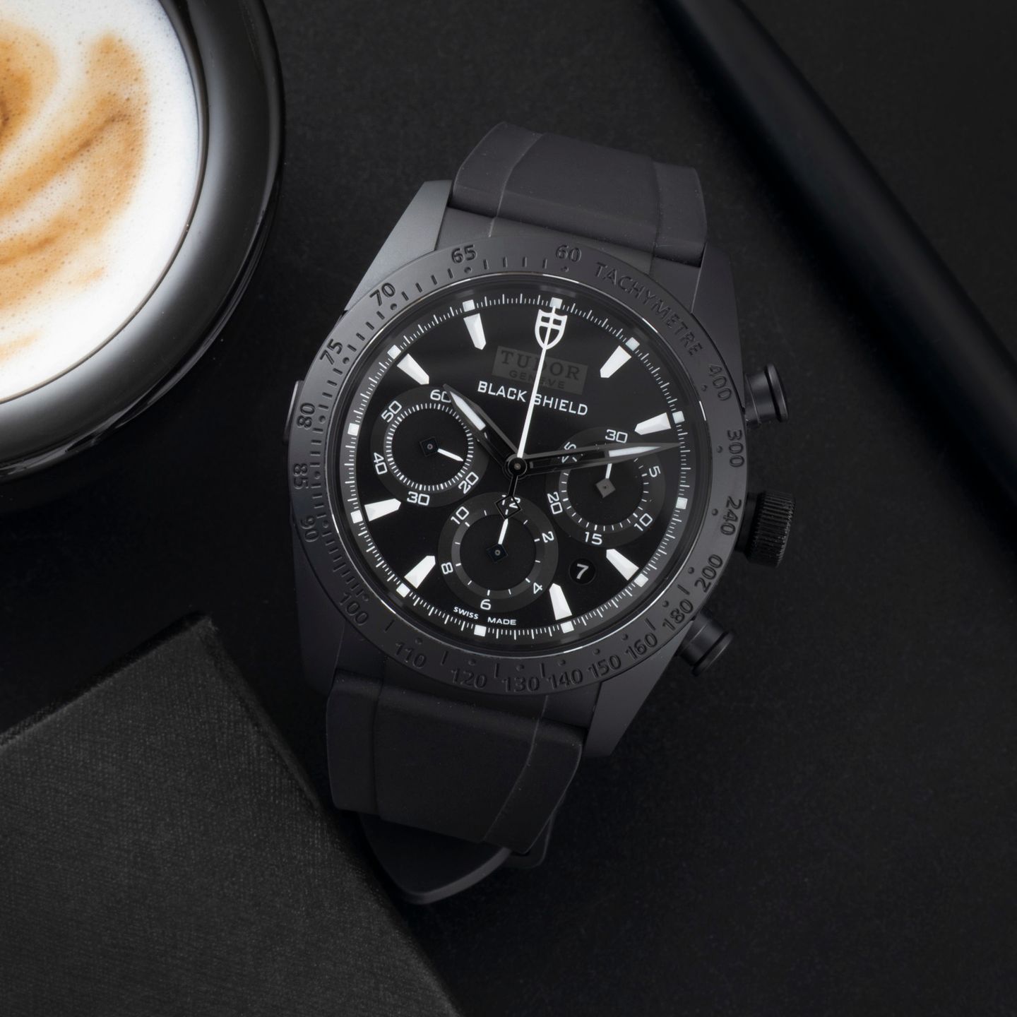 Tudor Fastrider Black Shield 42000CN - (1/8)