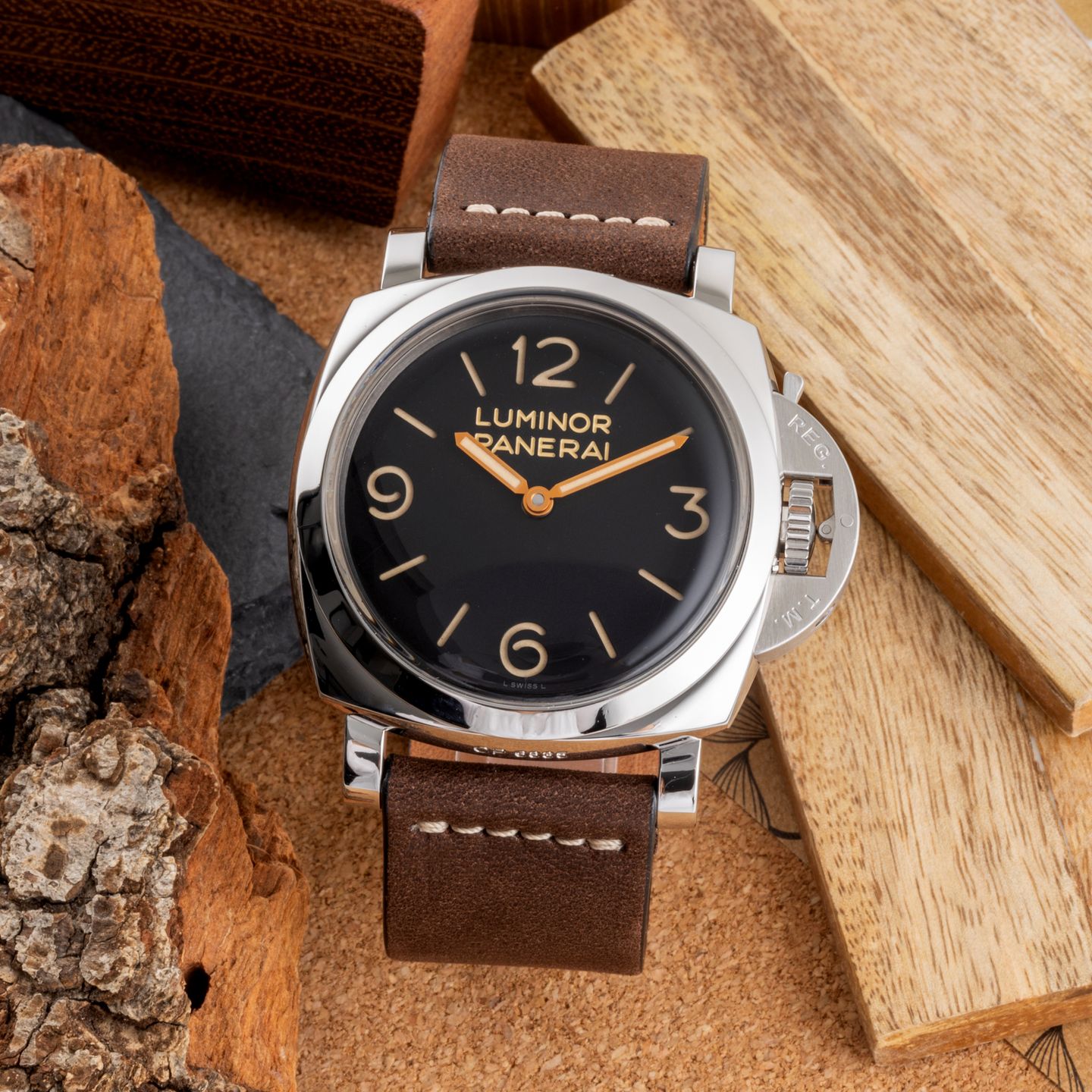 Panerai Luminor 1950 PAM00372 (2013) - Zwart wijzerplaat 47mm Staal (1/8)