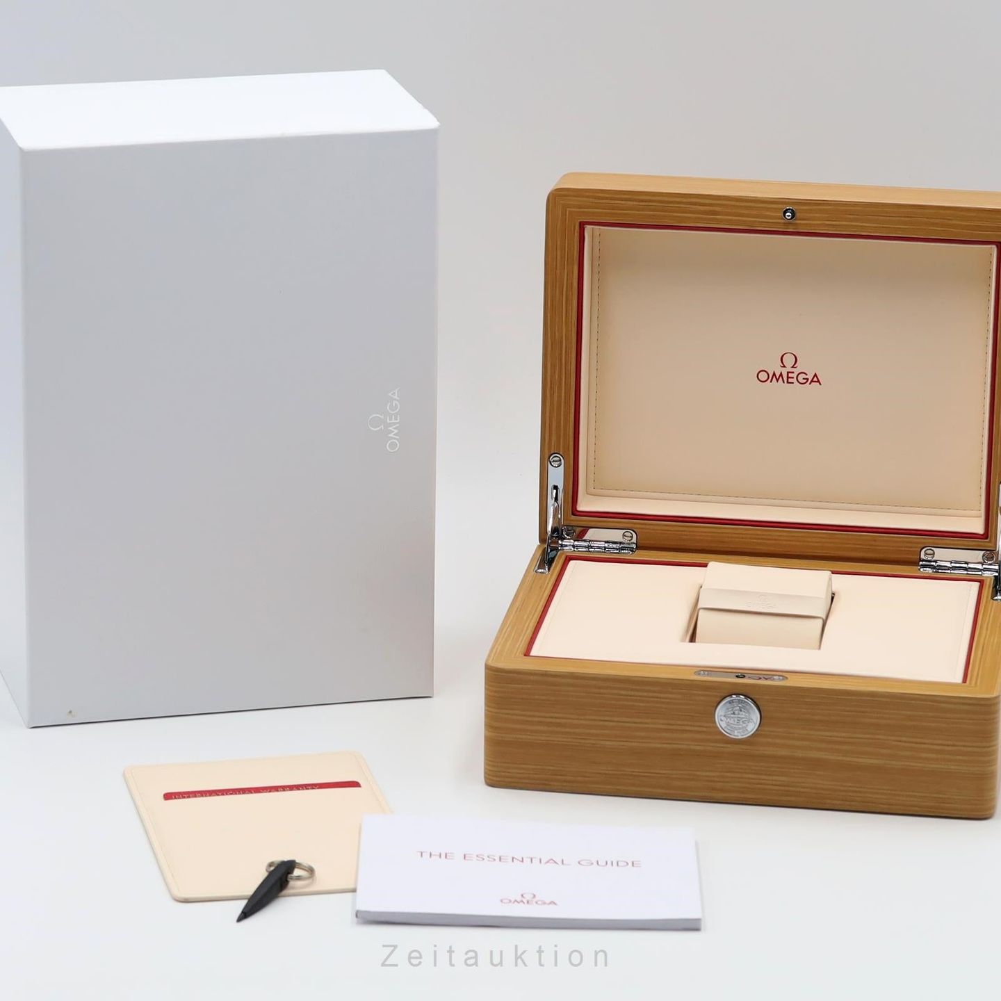 Omega Speedmaster 324.30.38.50.02.003 - (7/8)