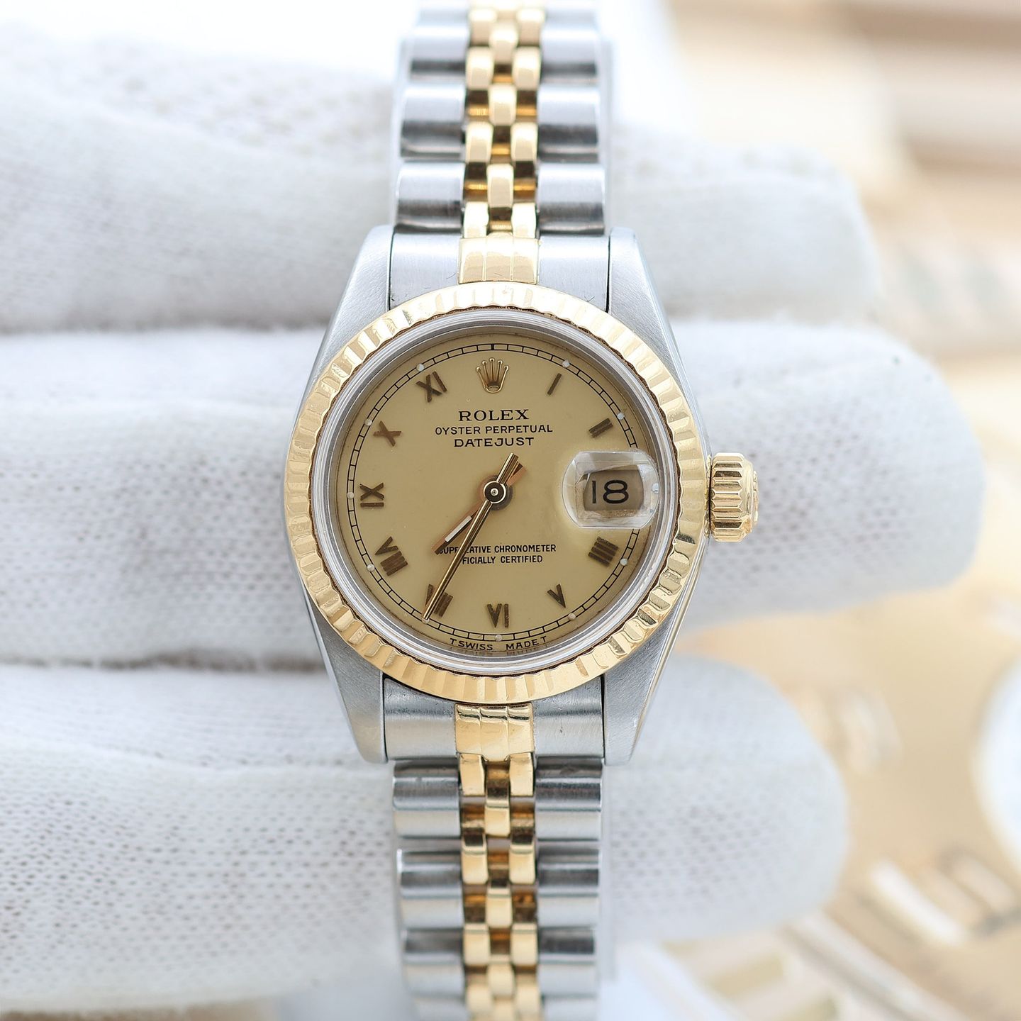 Rolex Lady-Datejust 69173 (Unknown (random serial)) - Champagne dial 26 mm Gold/Steel case (1/8)