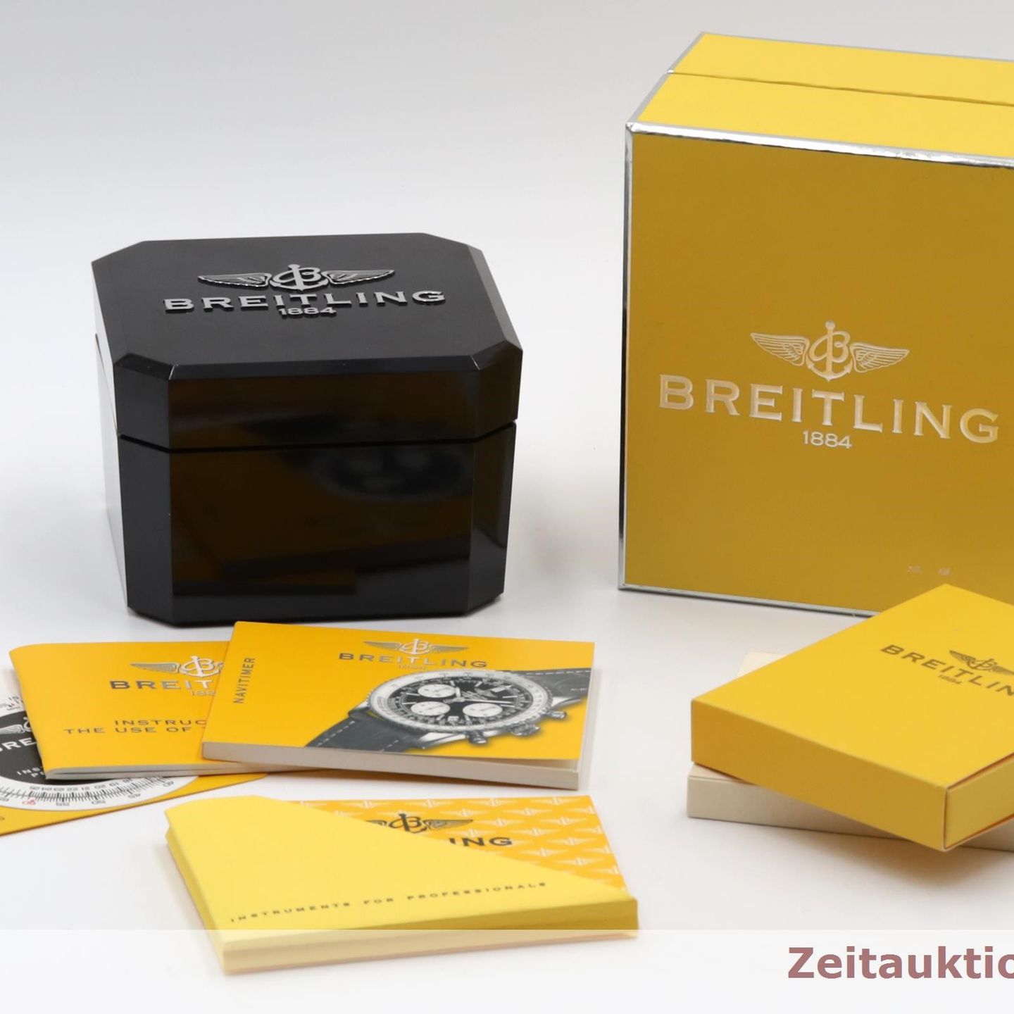Breitling Navitimer A23322 (Onbekend (willekeurig serienummer)) - Zwart wijzerplaat 42mm Staal (8/8)
