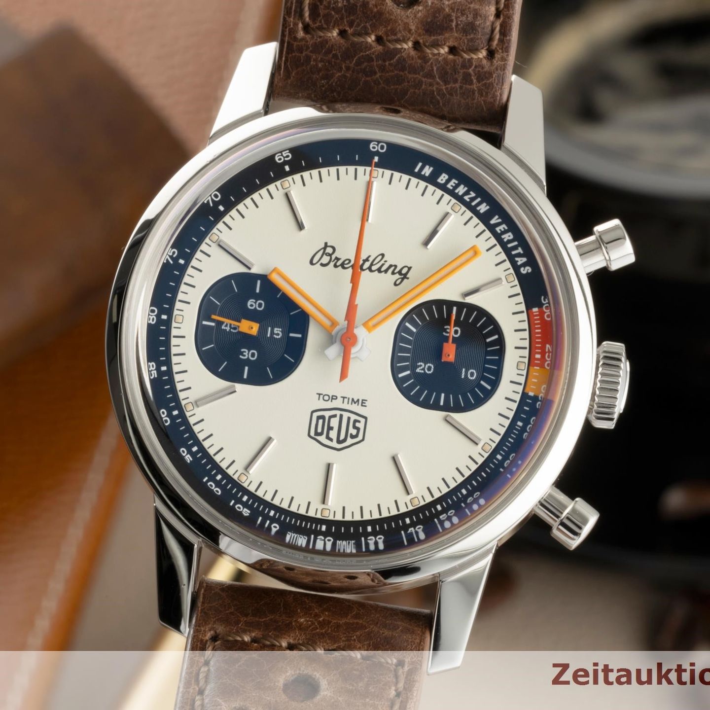 Breitling Top Time A233101A1A1X1 (Unknown (random serial)) - White dial 41 mm Steel case (3/8)