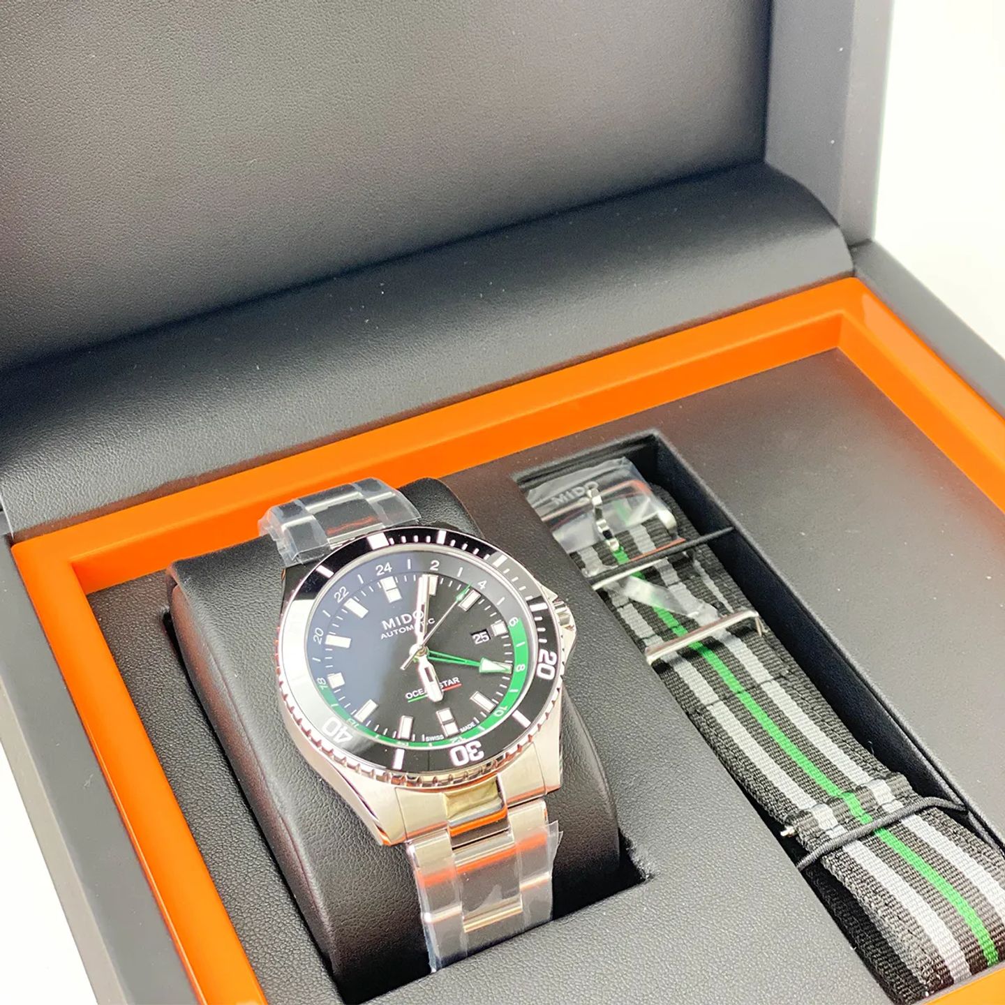 Mido Ocean Star GMT M026.629.11.051.03 (2024) - Zwart wijzerplaat 44mm Staal (5/5)