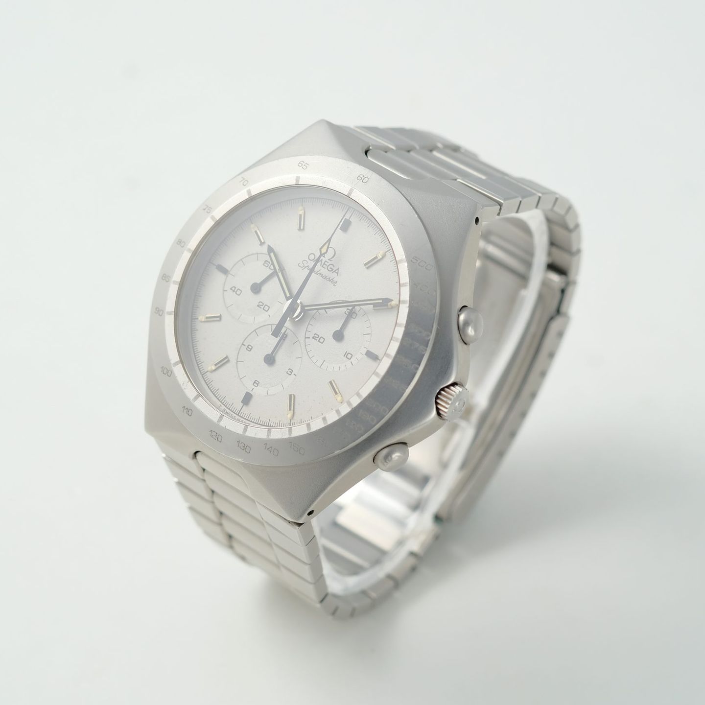 Omega Speedmaster 1450040 - (8/8)