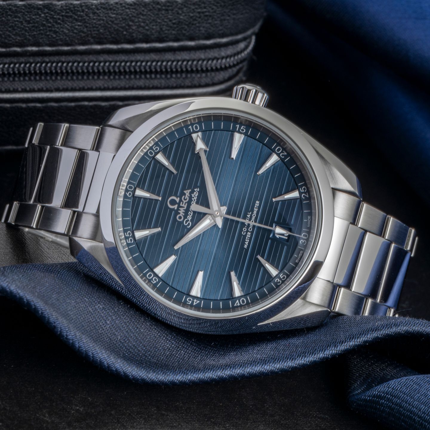 Omega Seamaster Aqua Terra 220.10.41.21.03.004 - (2/8)