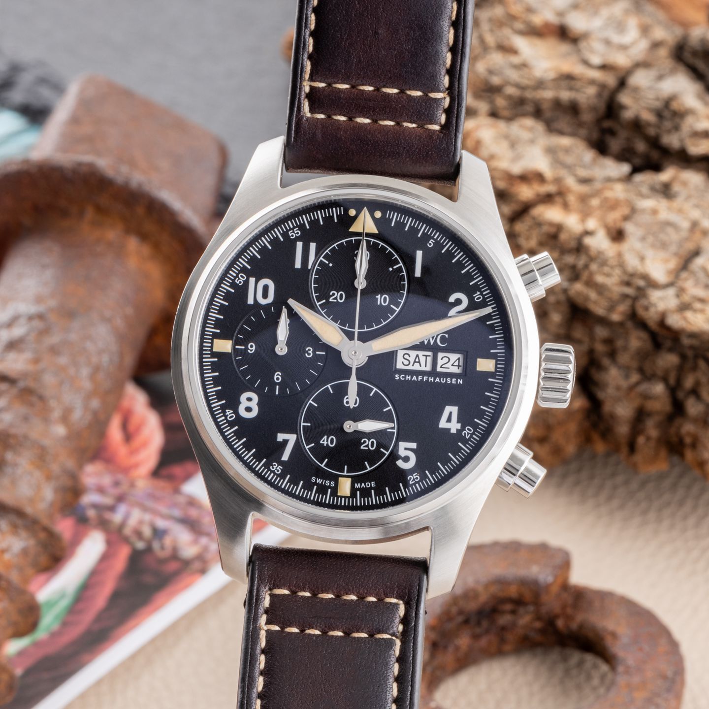 IWC Pilot Spitfire Chronograph IW387903 (2020) - Zwart wijzerplaat 41mm Staal (1/8)