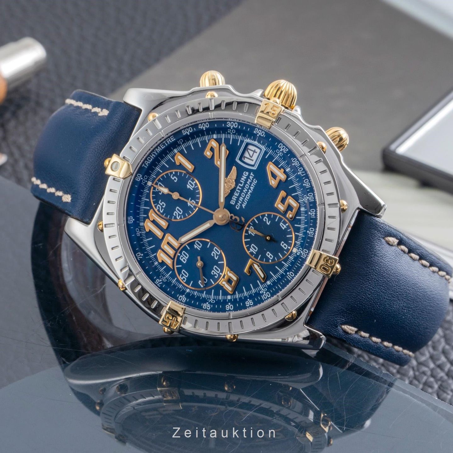 Breitling Chronomat B13050.1 - (2/8)