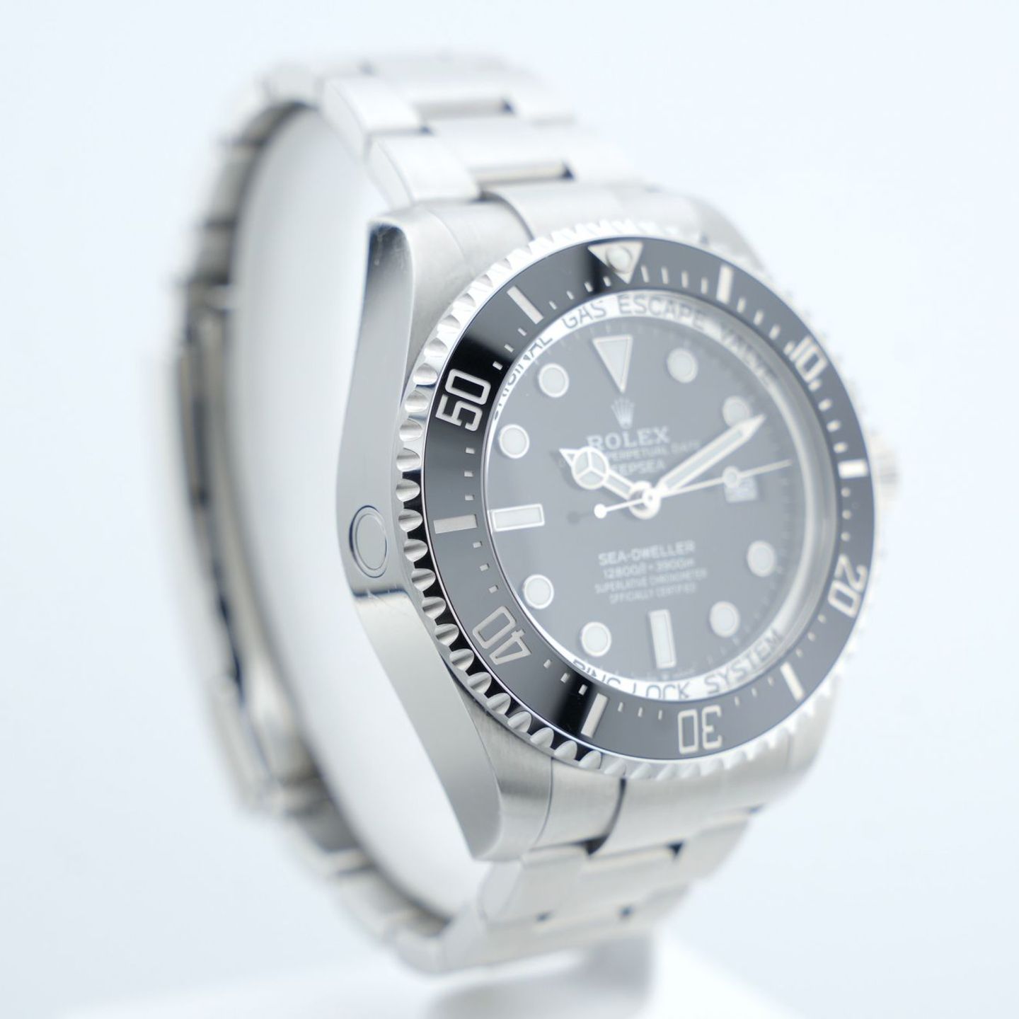 Rolex Sea-Dweller Deepsea 126660 (Unknown (random serial)) - Black dial 44 mm Steel case (8/8)