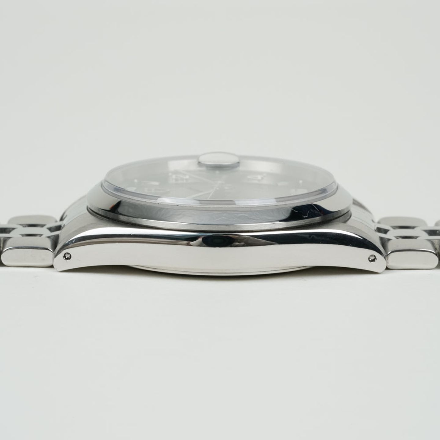 Tudor Prince Date 76200 - (5/8)