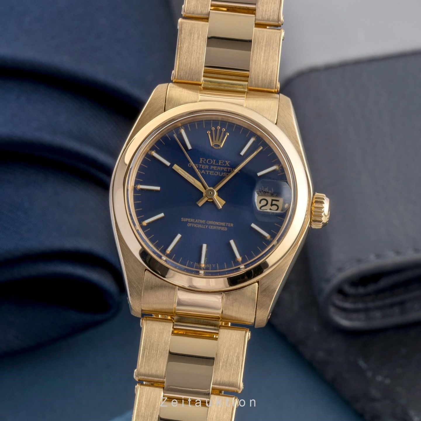 Rolex Datejust 6824 (1978) - Blue dial 31 mm Yellow Gold case (1/8)