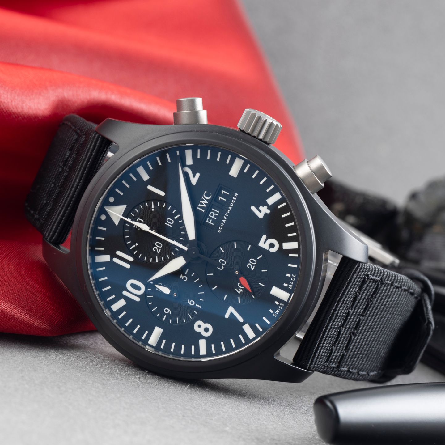 IWC Pilot Chronograph Top Gun IW389101 (Onbekend (willekeurig serienummer)) - Zwart wijzerplaat 45mm Keramiek (2/8)