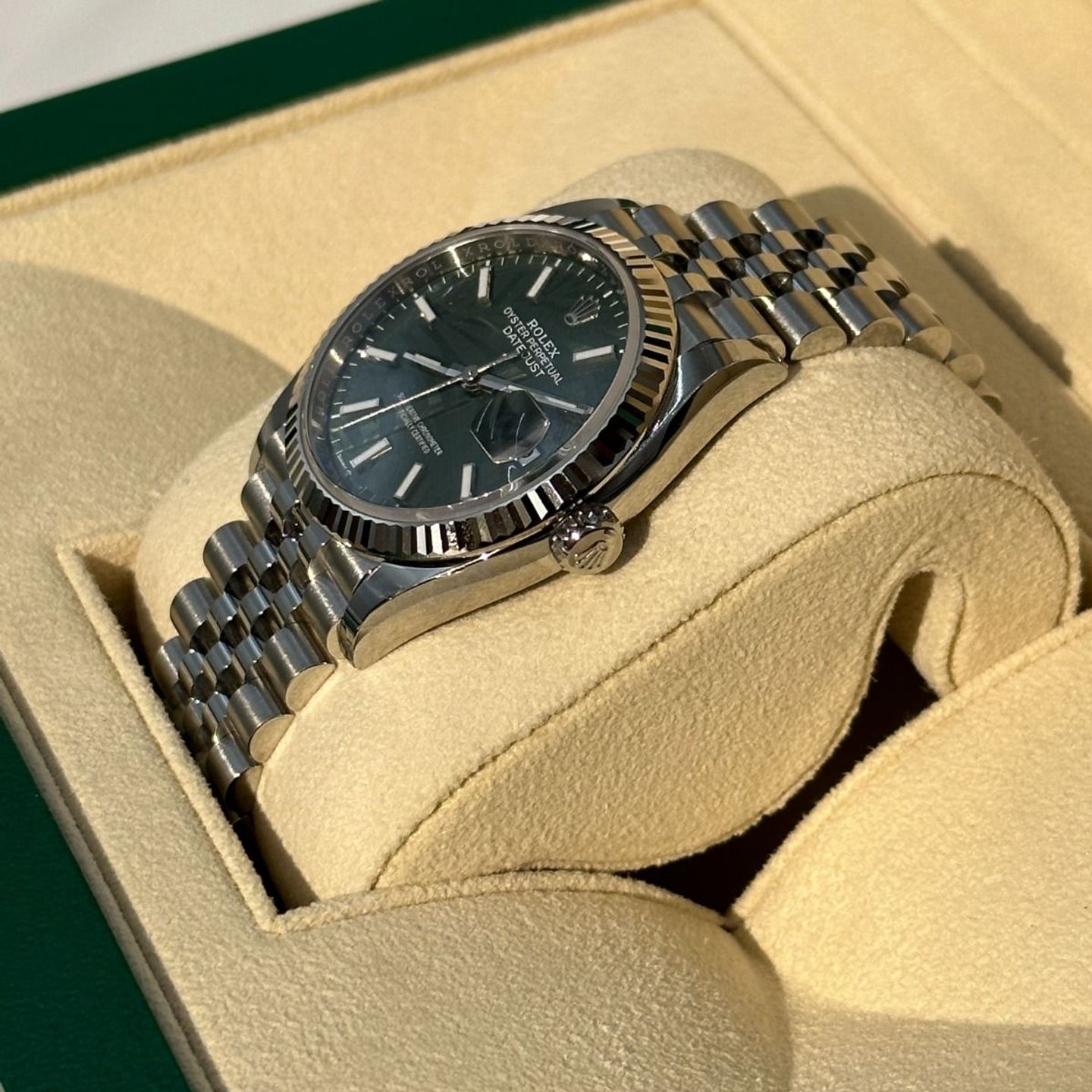 Rolex Datejust 36 126234 (2022) - Green dial 36 mm Steel case (6/8)