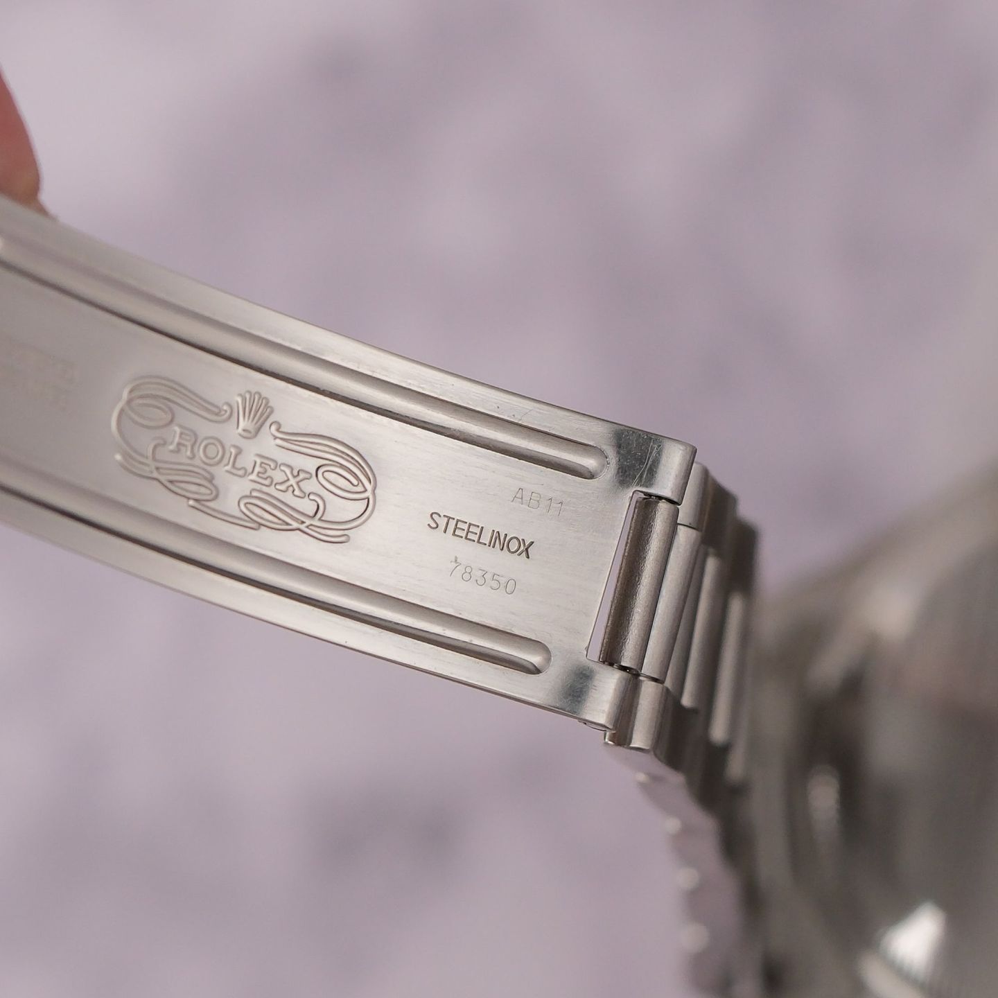 Rolex Oyster Perpetual Date 15200 - (4/8)