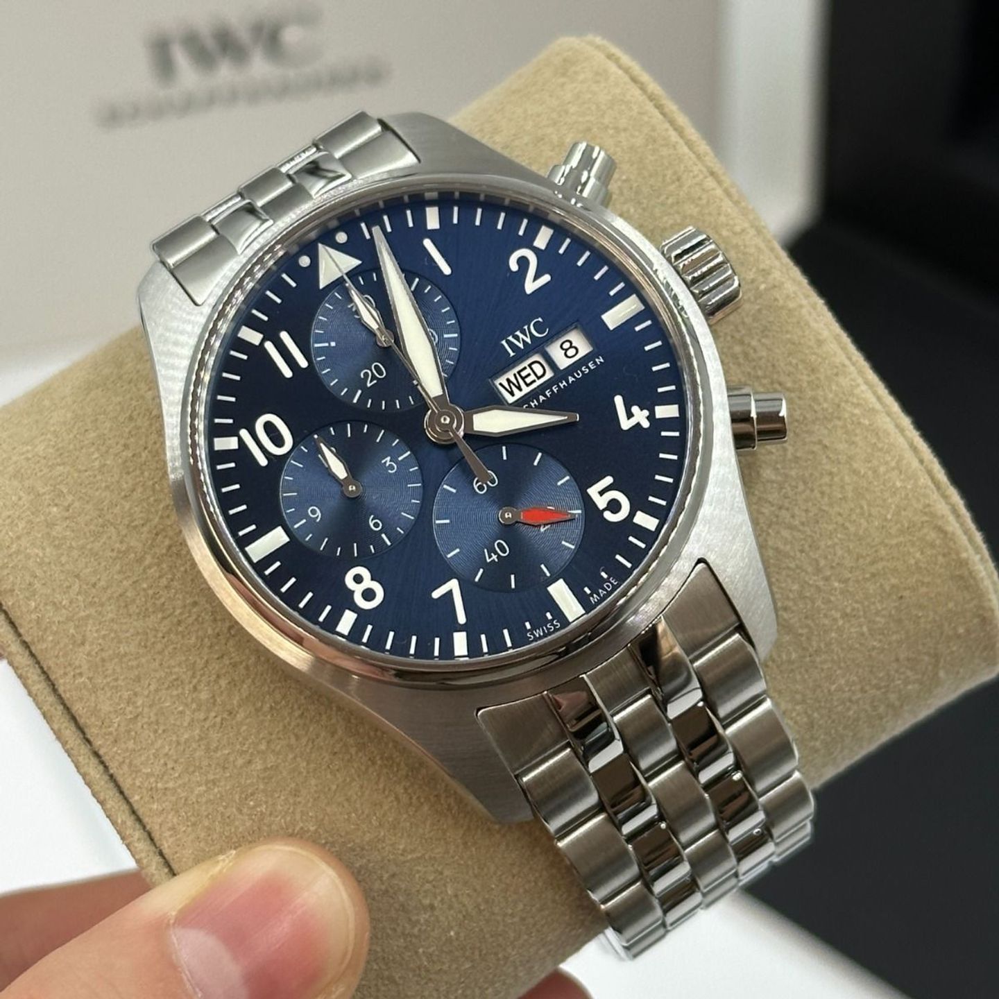 IWC Pilot Chronograph IW388102 (2024) - Blauw wijzerplaat 41mm Staal (8/8)