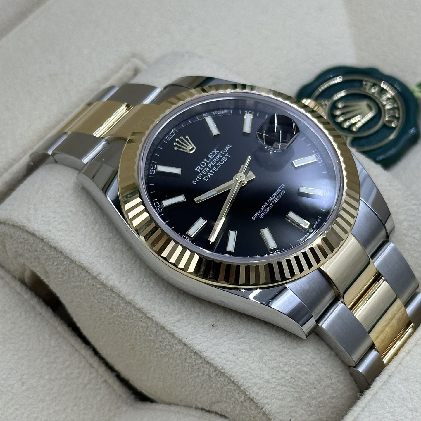 Rolex Datejust 41 126333 (Unknown (random serial)) - Black dial 41 mm Gold/Steel case (6/8)