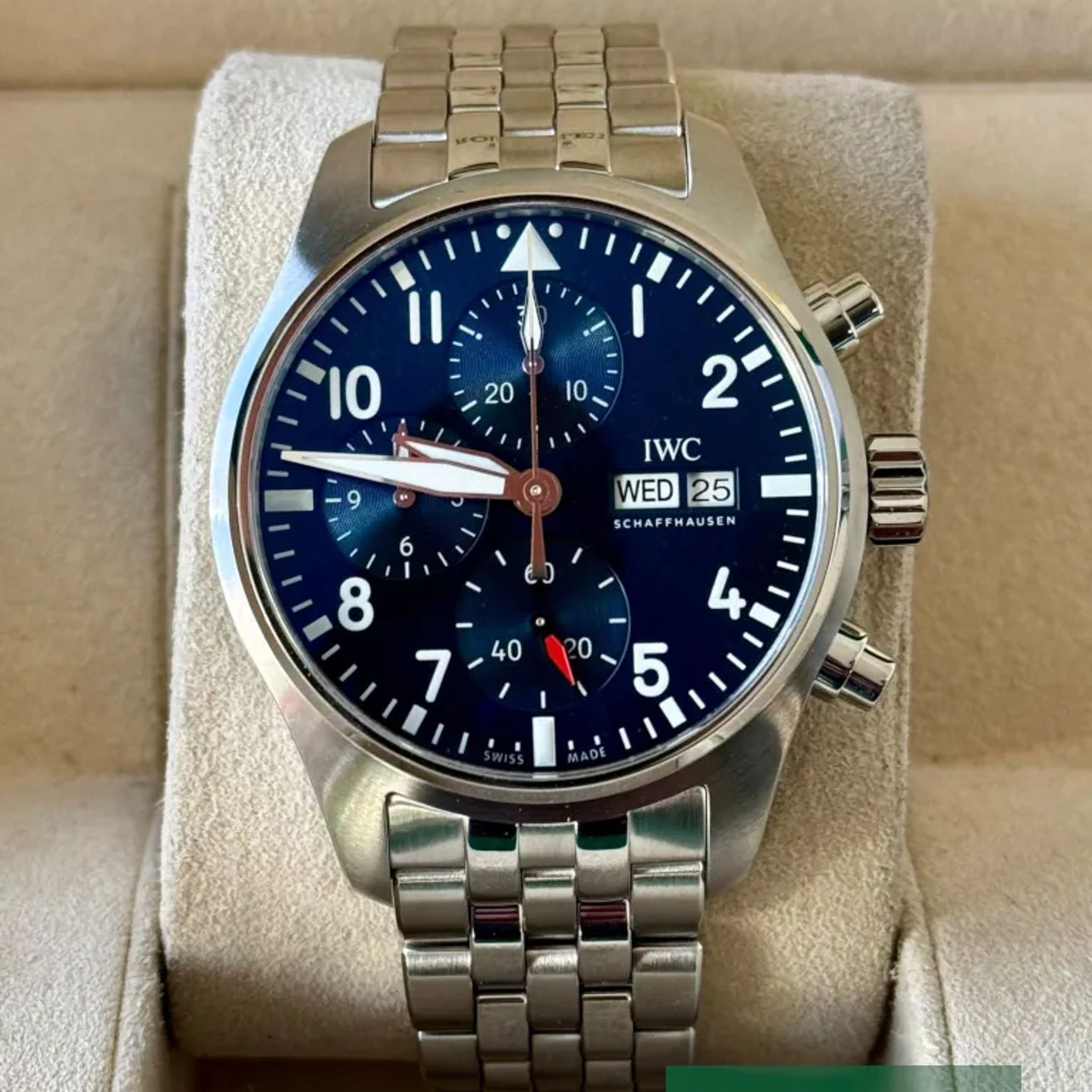 IWC Pilot Chronograph IW388102 - (2/7)