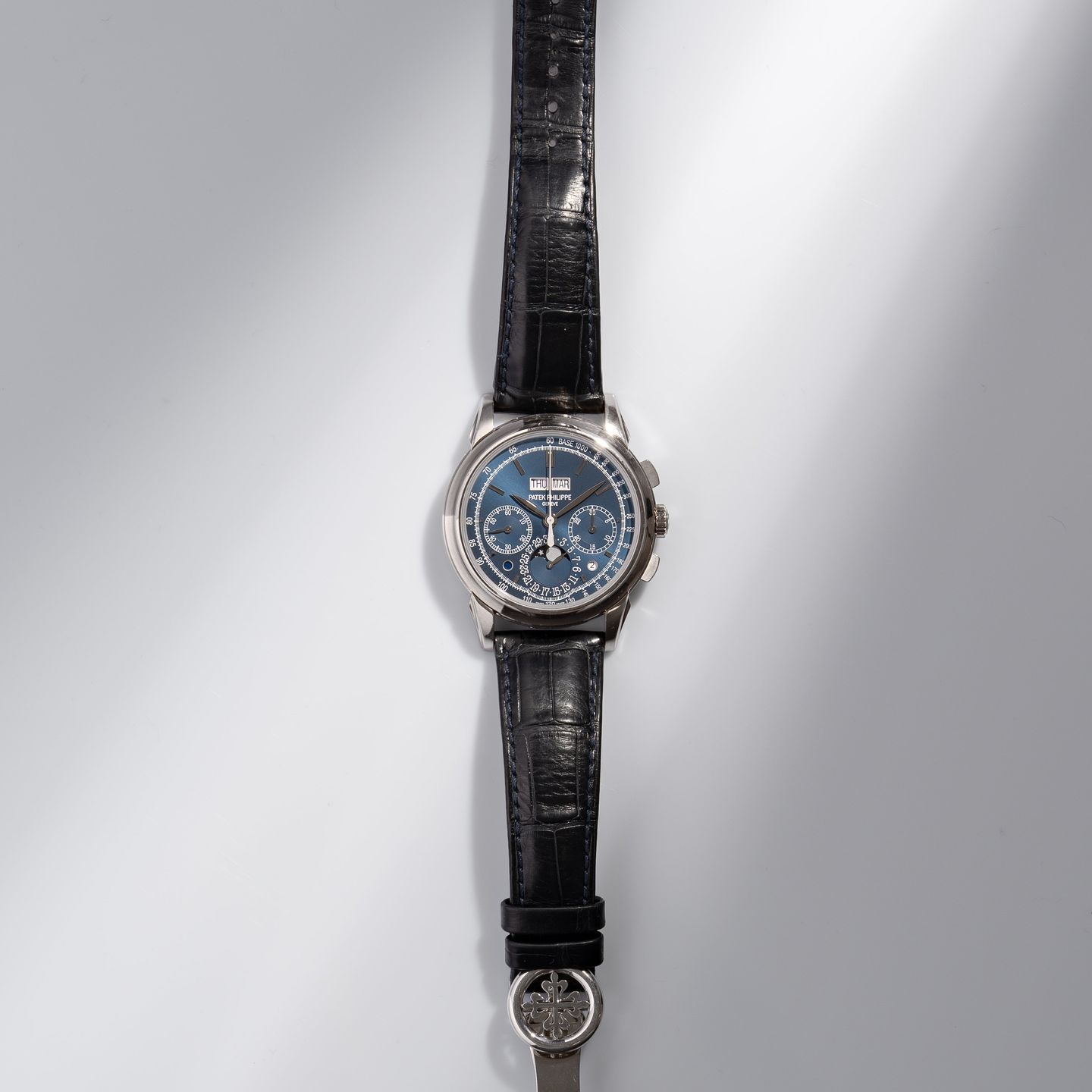 Patek Philippe Perpetual Calendar Chronograph 5270G-014 (2015) - Blauw wijzerplaat 41mm Witgoud (2/3)