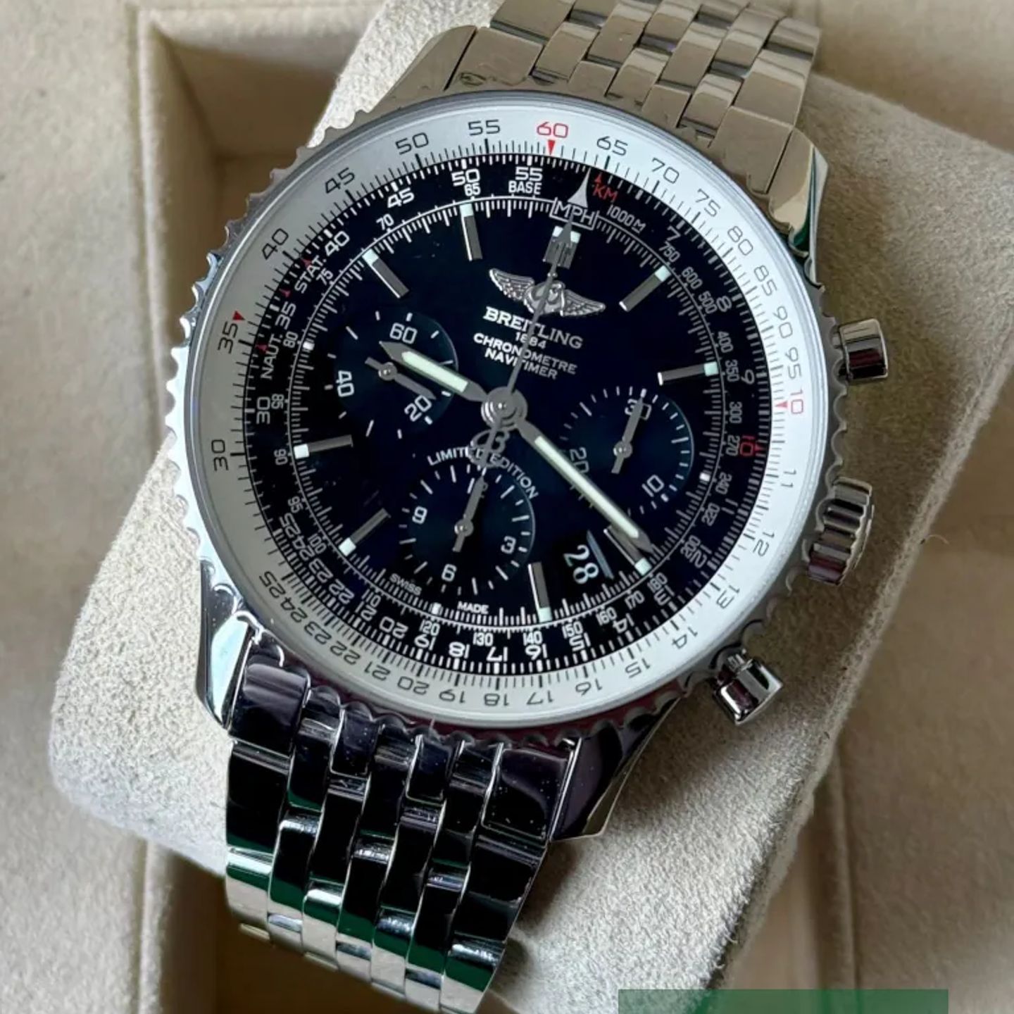 Breitling Navitimer 01 AB01211Y/BE65 - (3/7)