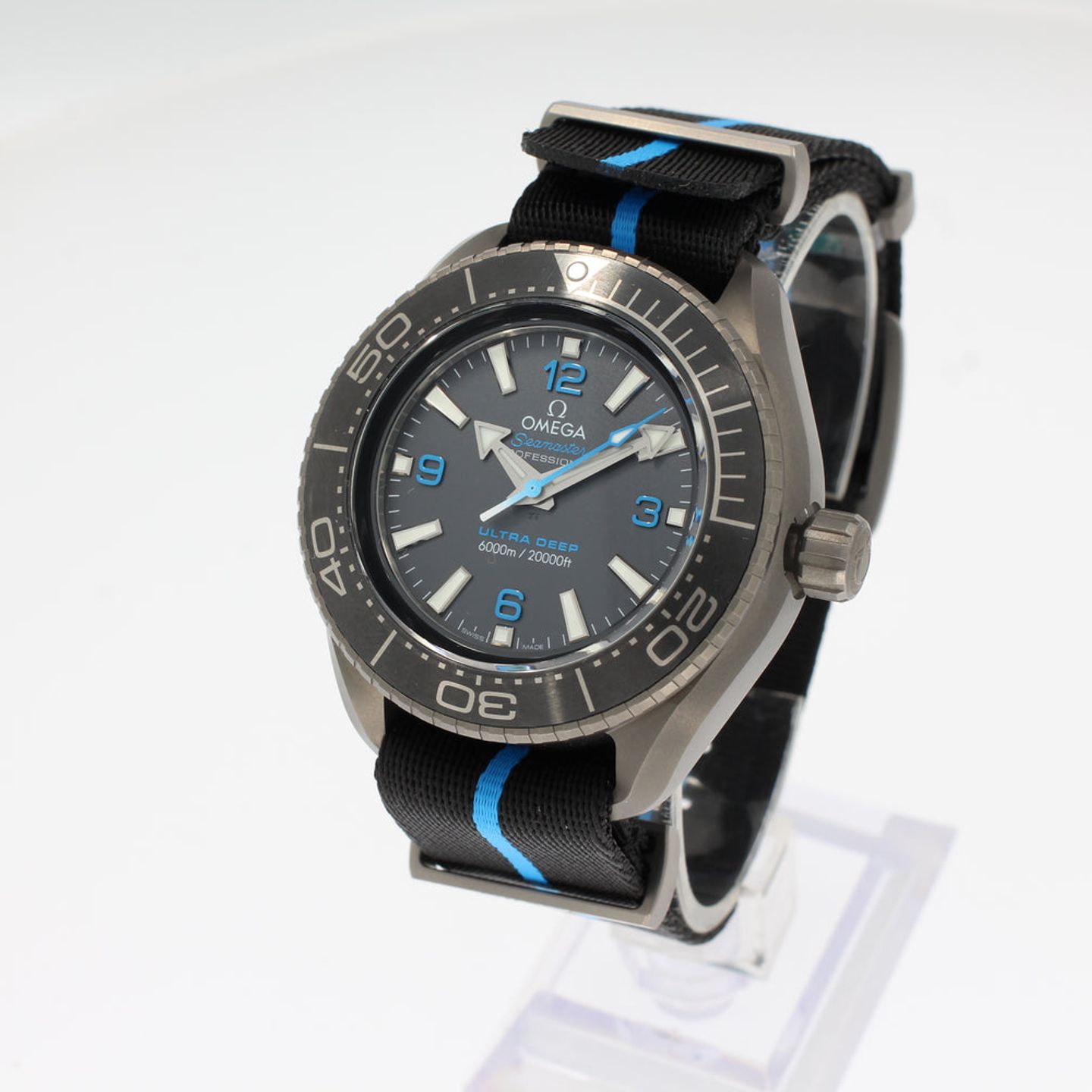 Omega Seamaster Planet Ocean 215.92.46.21.01.001 - (2/5)