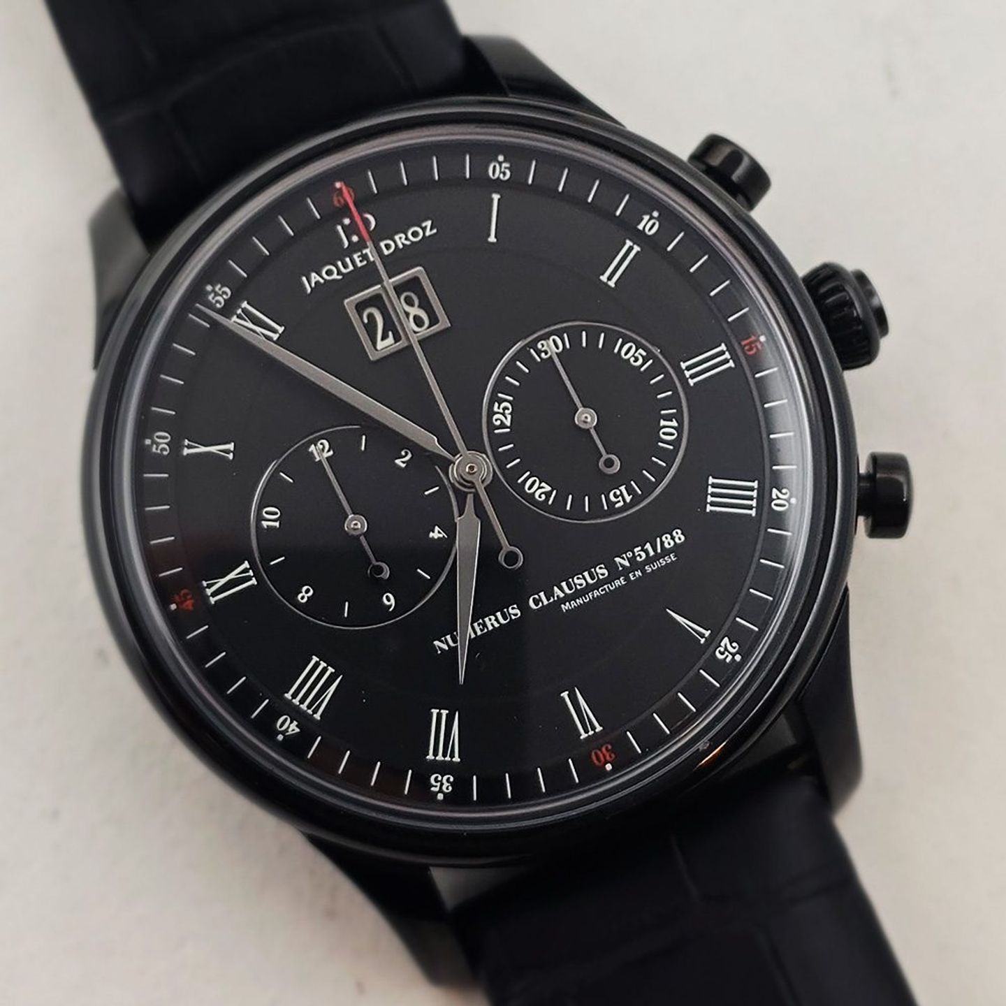 Jaquet-Droz Astrale J024038201 (2025) - Black dial 43 mm Steel case (2/8)