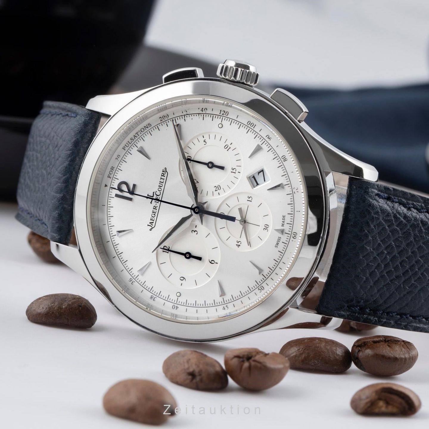Jaeger-LeCoultre Master Chronograph Q1538420 (Unknown (random serial)) - Silver dial 40 mm Steel case (2/8)