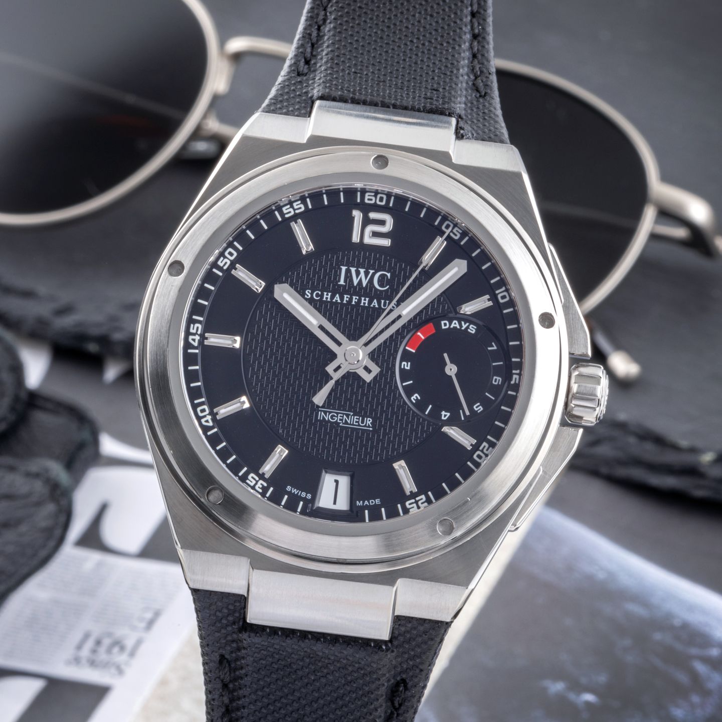 IWC Pilot Mark IW4421 (2010) - Zwart wijzerplaat 28mm Staal (3/8)