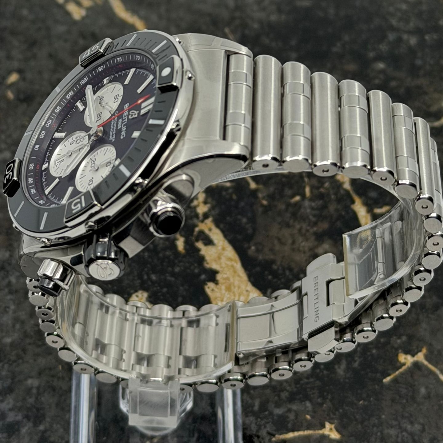 Breitling Chronomat AB0136251B1A1 (2026) - Black dial 44 mm Steel case (4/8)