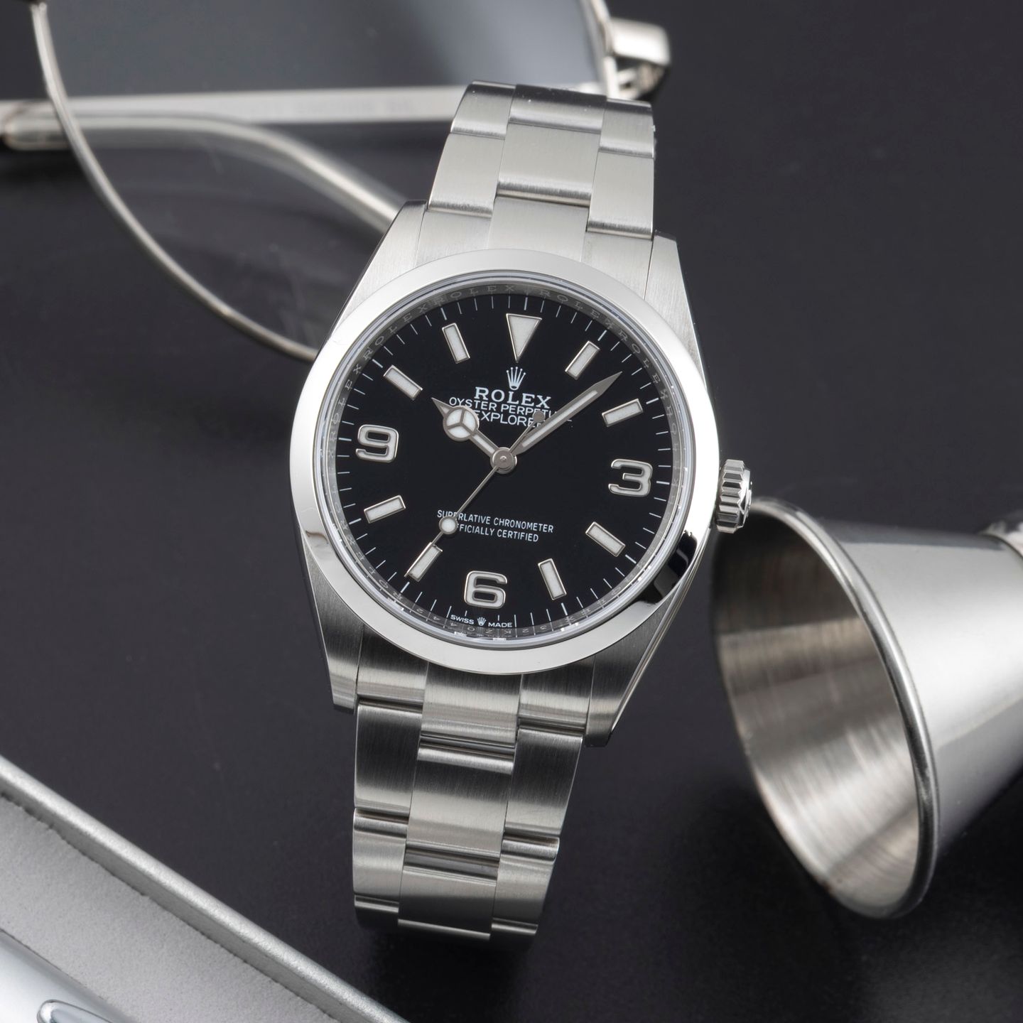 Rolex Explorer 124270 (Onbekend (willekeurig serienummer)) - Zwart wijzerplaat 36mm Staal (1/8)
