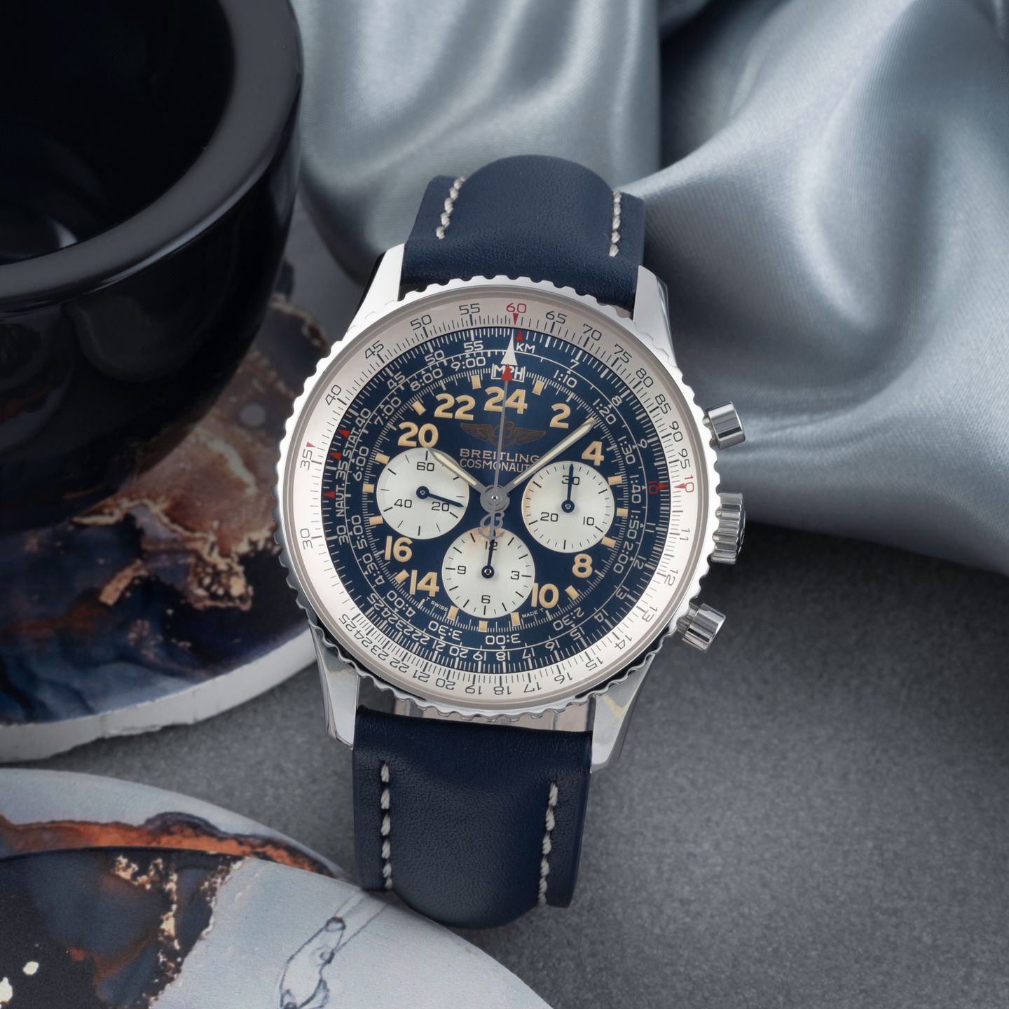 Breitling Navitimer Cosmonaute A12022 (2001) - Zwart wijzerplaat 41mm Staal (1/8)