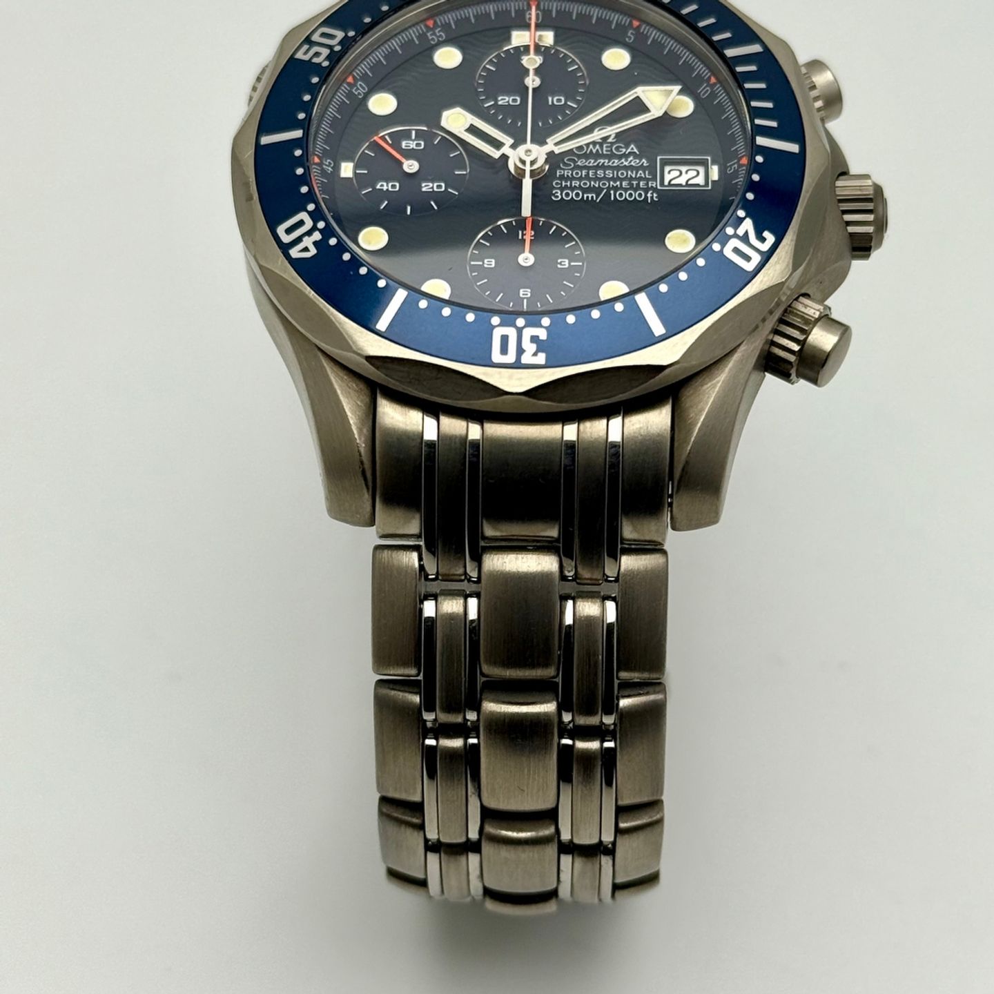 Omega Seamaster 2298.8 (1994) - Blue dial 42 mm Titanium case (16/16)
